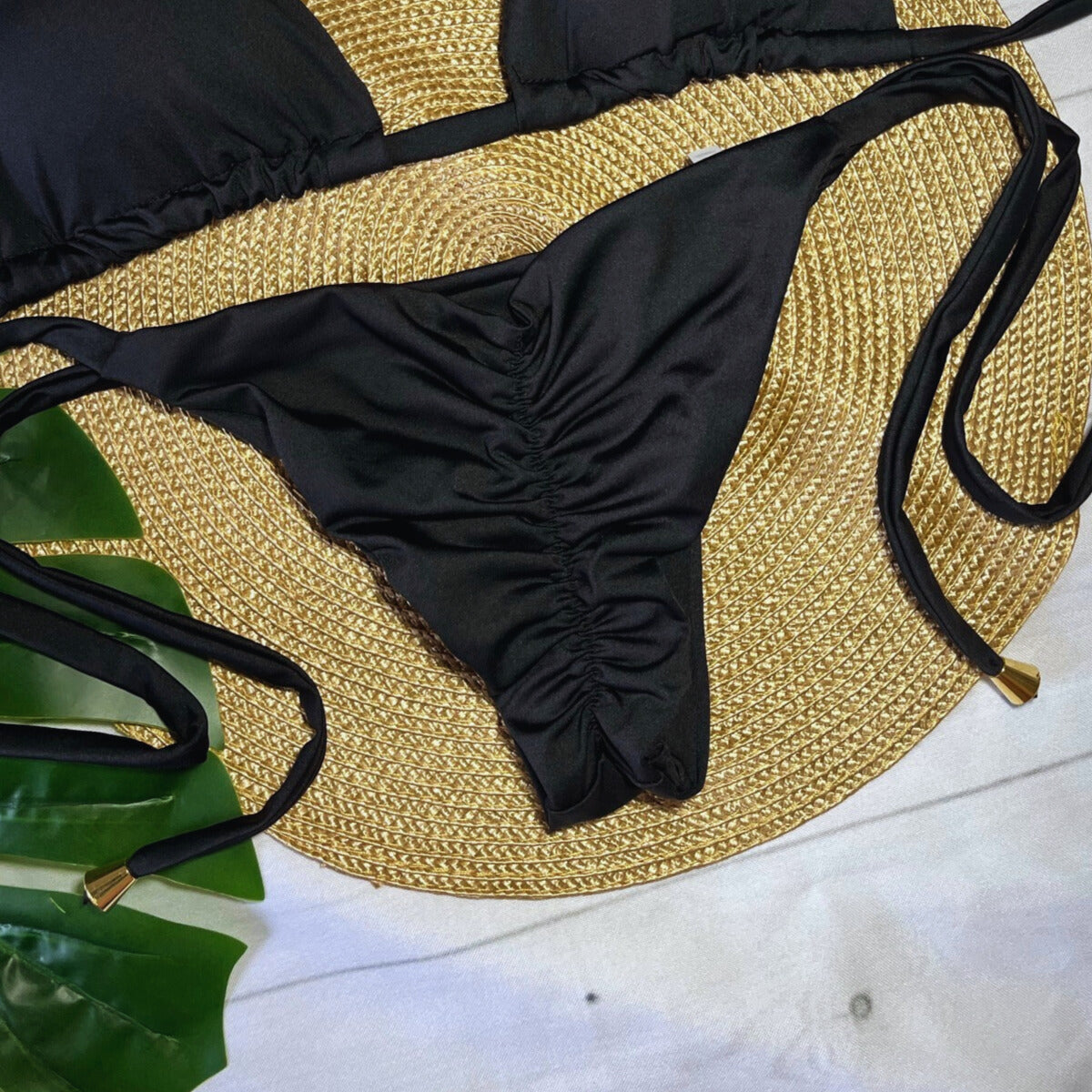 Brazilian Bom Bom - Black Cheeky Bottom